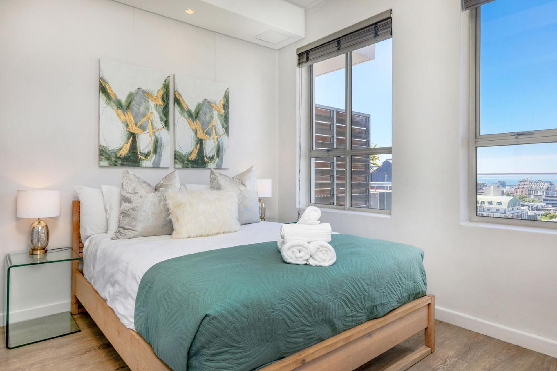 Apartment Backup-powered Elegant Balcony *